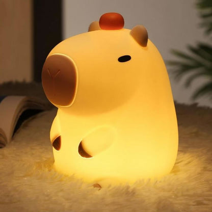 Capybara Lamp opgeladen via USB met zacht licht
