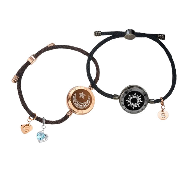 Zijkant van Soullink armband, minimalistisch design met subtiele LED-gloed