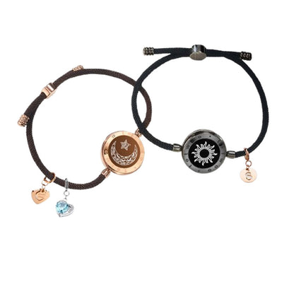 Zijkant van Soullink armband, minimalistisch design met subtiele LED-gloed